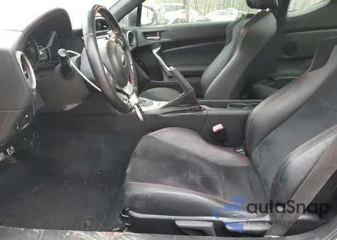 2018 Subaru Brz 2.0 Limited z USA, uszkodzony, nr VIN JF1ZCAC1XJ9603193